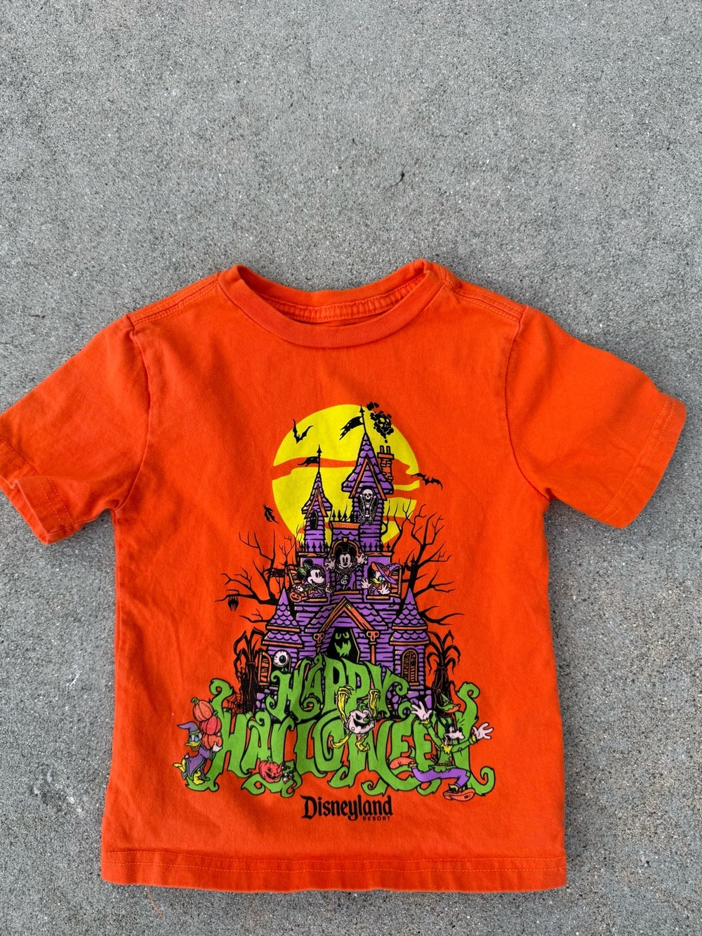 Disney Happy Halloween Kids Shirt size XS 4